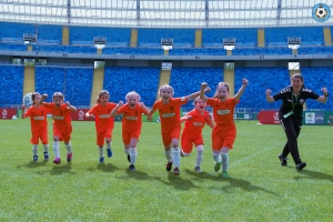 Dziewczęta z Tychów i chłopcy z Radzionkowa podbili Stadion Śląski