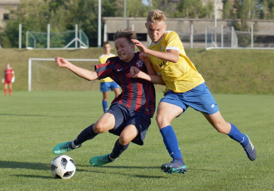 Reprezentacja U15 Śląskiego ZPN po porażce nie składa broni