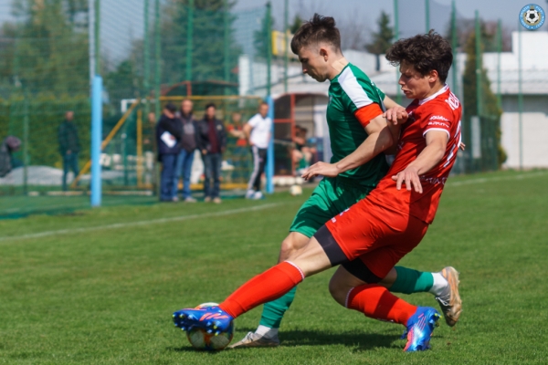 „Lany Czwartek” w juniorskich derbach Bielska-Białej